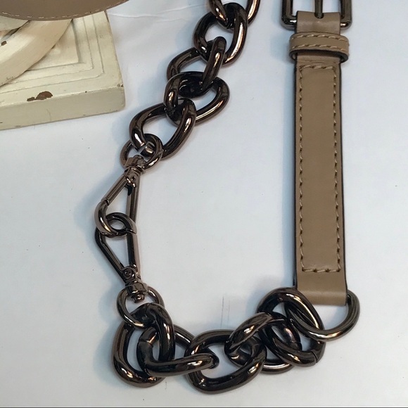 Michael Kors Chain and Leather Belt - Picture 4 of 8